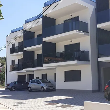 Filip Appartement *